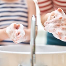 感染症対策の基本はやっぱり手洗い？感染力と免疫力なども解説サムネイル